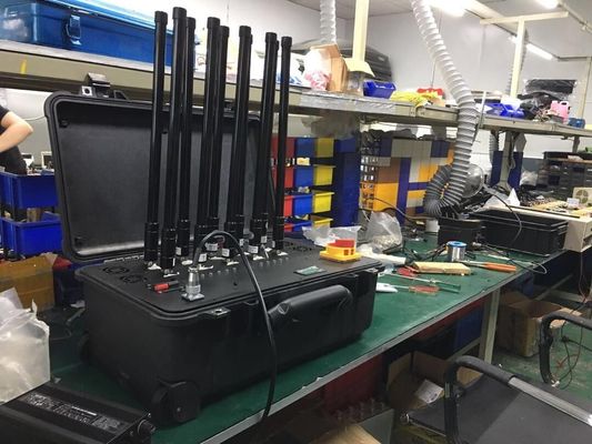 Emittente di disturbo mobile 100m del segnale di EIRP 15W GSM 3G 4G 5G tenuto in mano